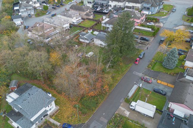 11961 97 A Ave, House other with 5 bedrooms, 3 bathrooms and 6 parking in Surrey BC | Image 23