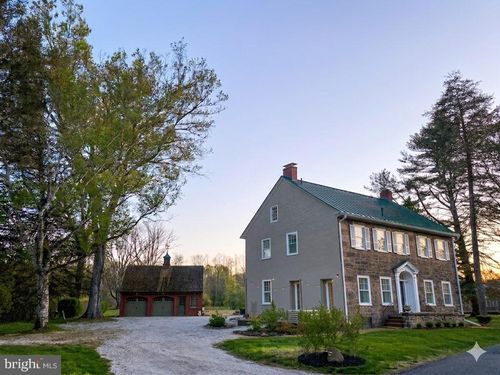 866 Schuylkill Rd, BIRDSBORO, PA, 19508-9261 | Card Image