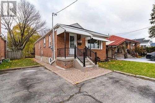 1356 Warden Ave, Scarborough, ON, M1R2S2 | Card Image