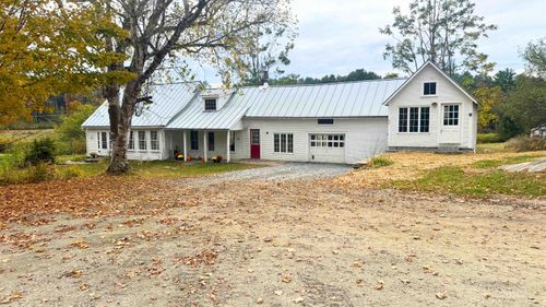 197 Baker Rd, Springfield, VT, 05156-9438 | Card Image