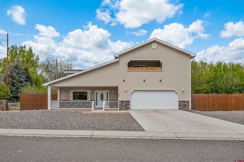 357 6410 Ct, Montrose, CO, 81403-4483 | Card Image