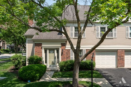 2452 E Hunter Dr, Arlington Heights, IL, 60004-7271 | Card Image