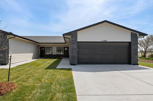 11312 W 35th Cir, Wichita, KS, 67215-7805 | Card Image