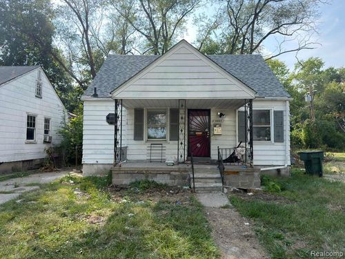 8667 Ashton Ave, Detroit, MI, 48228-3120 | Card Image