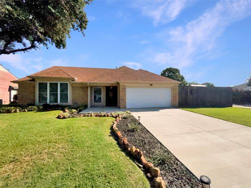 8010 Spinnaker Cv, Rowlett, TX, 75089-9114 | Card Image