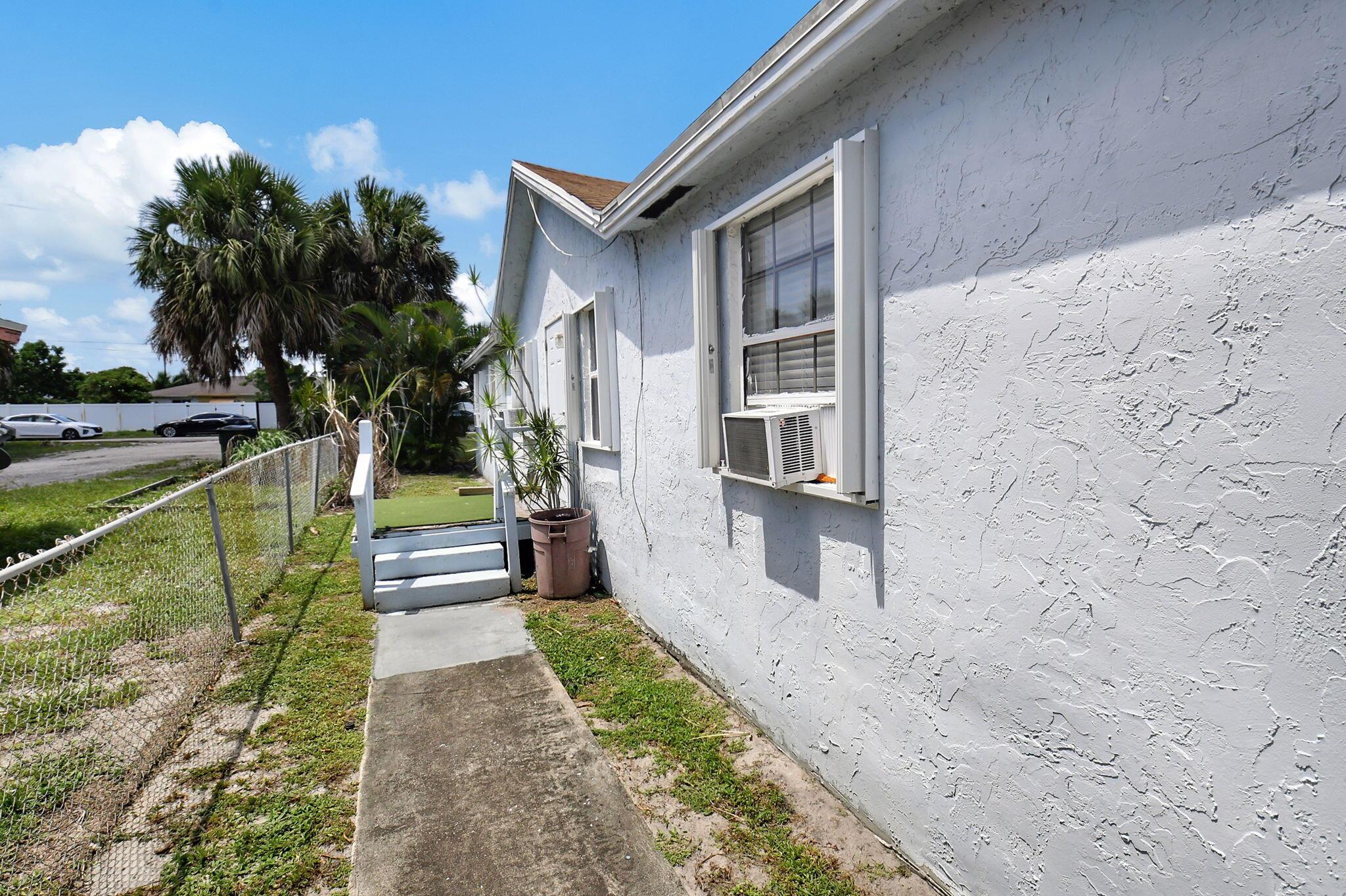 Lake Ida Rd, Delray Beach, FL 33444
