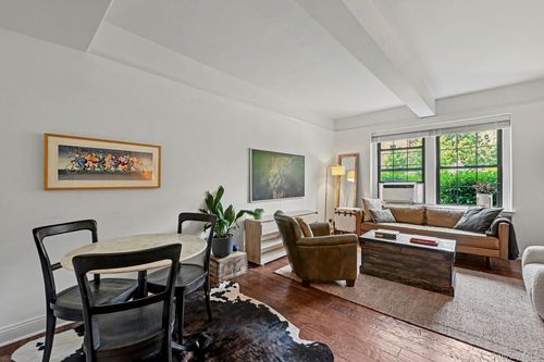 tm-192 Garth Rd, Scarsdale, NY, 10583-3804 | Card Image