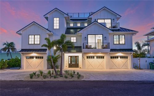 305 55th St, HOLMES BEACH, FL, 34217-1724 | Card Image