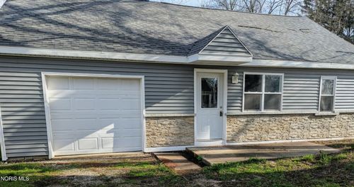 203 E Cherry Street, Liberty Center, OH, 43532 | Card Image