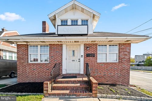 337 E Dekalb Pike, KING OF PRUSSIA, PA, 19406-2118 | Card Image