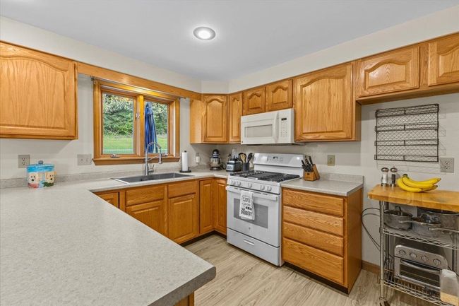 242 Jersey Way, House other with 3 bedrooms, 2 bathrooms and null parking in Morristown VT | Image 12