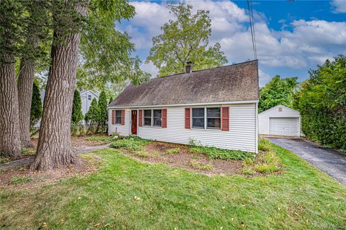 130 Alder Dr, Kings Park, NY, 11754-2229 | Card Image