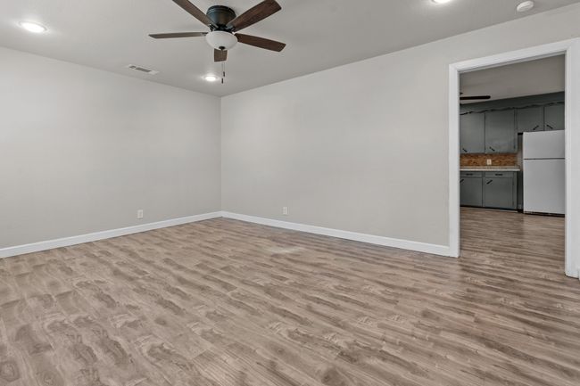 Spacious Living Room | Image 5
