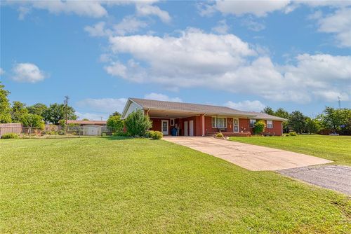 907 Ella St, Cordell, OK, 73632-6020 | Card Image