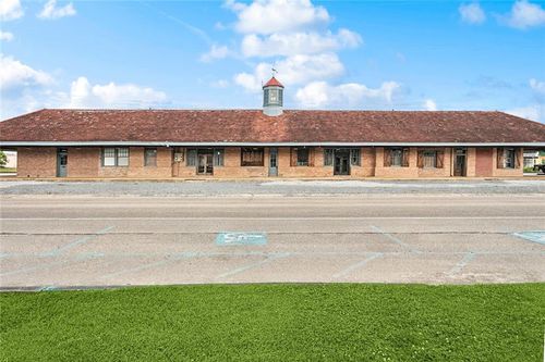 413 Austin St, Bogalusa, LA, 70427-3819 | Card Image