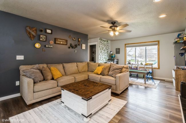 1540 3 Rd Ave Se, Home with 4 bedrooms, 4 bathrooms and null parking in Altoona IA | Image 5