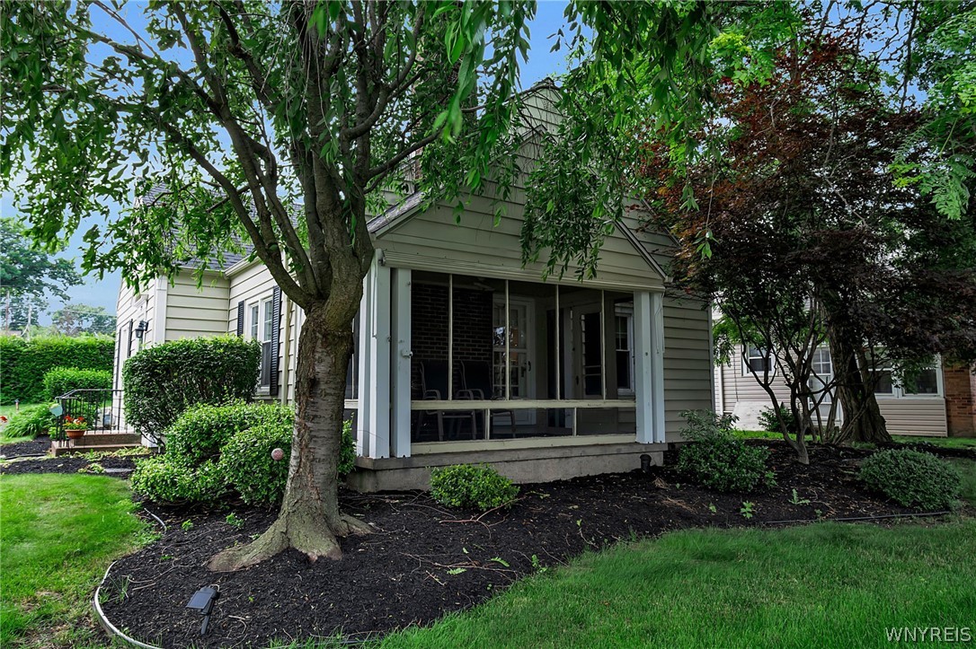 Residential in Niagara Falls 5