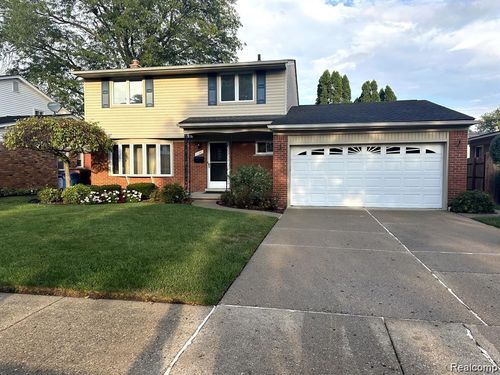31346 Shaw Dr, Warren, MI, 48093-1665 | Card Image