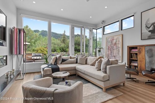 8-155 Lone Pine Rd, Aspen, CO, 81611-1555 | Card Image