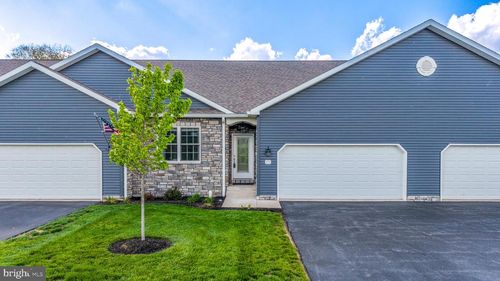 155 Bilberry Cir, BELLEFONTE, PA, 16823-9102 | Card Image