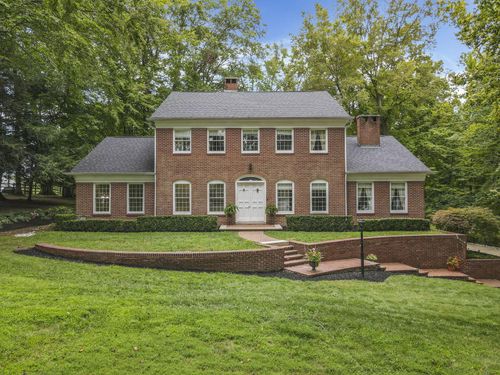 146 Hickory Ln, Lancaster, OH, 43130-3426 | Card Image