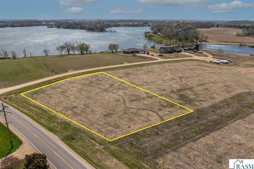 1xxx Lakeview Court, Cleveland, MN, 56017 | Card Image