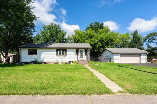 13806 Park Ave, Osseo, WI, 54758-7385 | Card Image