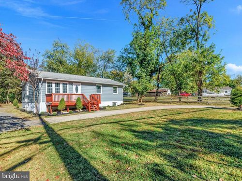 8635 Emory Grove Rd, GAITHERSBURG, MD, 20877-3529 | Card Image