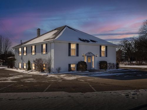 10100 Morgan Ave S, Bloomington, MN, 55431-3023 | Card Image