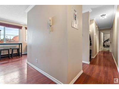 10555 83 Ave Nw, Condo with 2 bedrooms, 1 bathrooms and null parking in Edmonton AB | Image 2