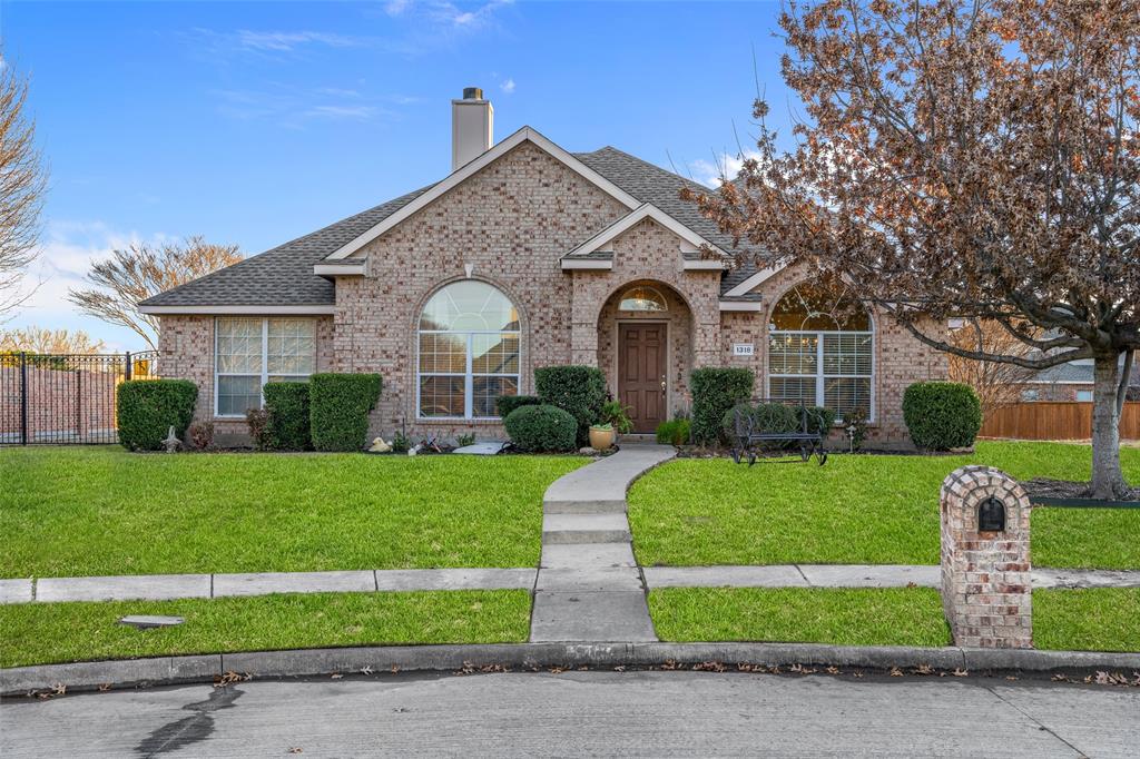 Oak St, Wylie, TX 75098