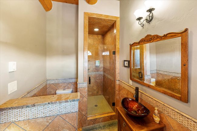 Main level guest bathroom. | Image 24