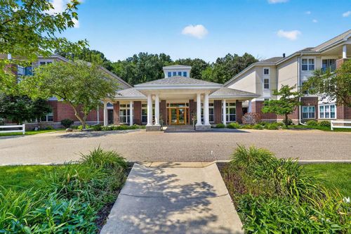 104-8510 Greenway Boulevard, Middleton, WI, 53562 | Card Image