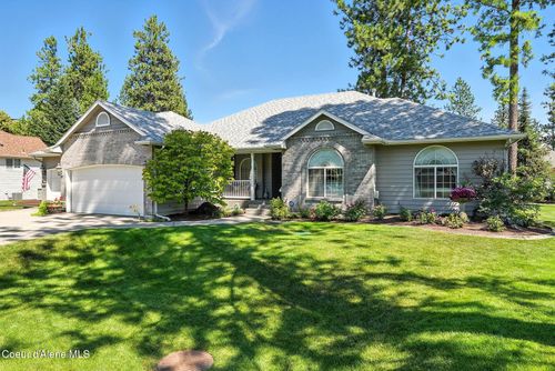 6908 N East Bluff Ct, Spokane, WA, 99208-7129 | Card Image