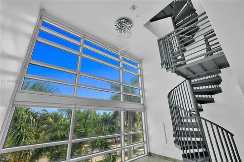 apt-16-421 Meridian Ave, Miami Beach, FL, 33139-6542 | Card Image