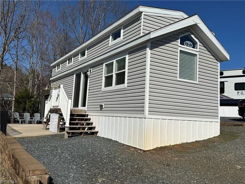 108 Eagle Drive, New London, NC, 28127 | Card Image