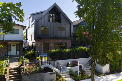 1-258 E 19th Ave, Vancouver, BC, V5V1J2 | Card Image