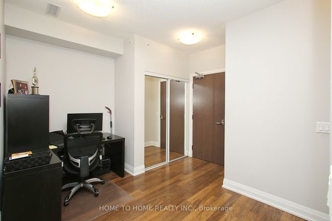 512 - 85 N Park Rd, Condo with 3 bedrooms, 2 bathrooms and 1 parking in Vaughan ON | Image 15