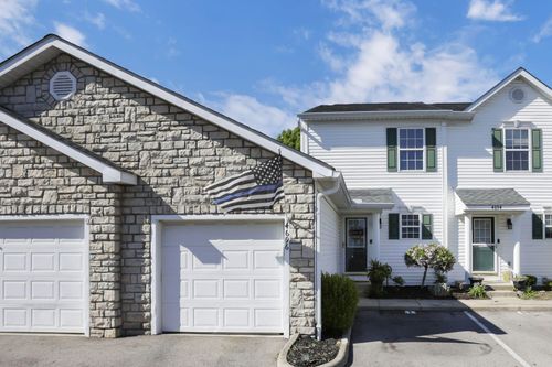 52b-4696 Shalers Dr, Columbus, OH, 43228-6518 | Card Image