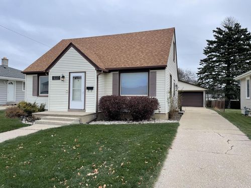 6337 51st Avenue, KENOSHA, WI, 53142 | Card Image