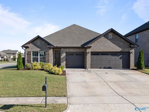 194 Kingswood Dr, Huntsville, AL, 35806-1299 | Card Image