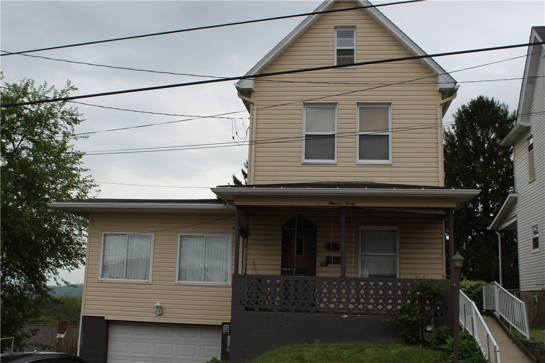 Dennis Ave, Monessen, PA 15062