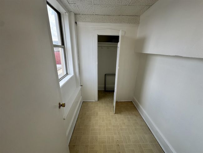 3F - 26 S Galena Ave, House other with 1 bedrooms, 1 bathrooms and null parking in Freeport IL | Image 8