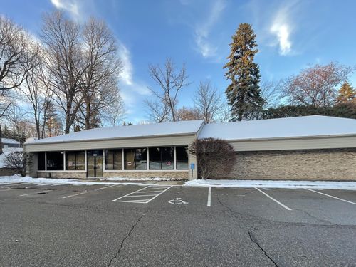 3542 Shoreline Dr, Wayzata, MN, 55391-9782 | Card Image