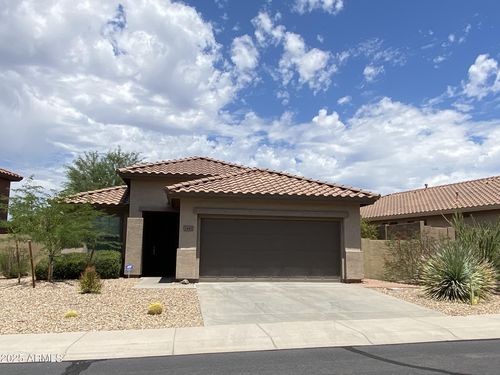 2442 W Patagonia Way, Phoenix, AZ, 85086-2366 | Card Image