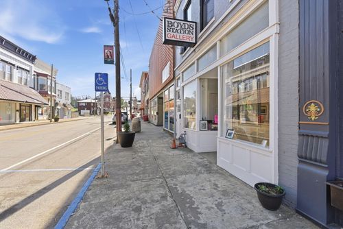 203 E Pike St, Cynthiana, KY, 41031-1681 | Card Image