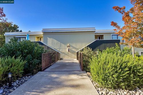 apt-4-2057 Golden Rain Rd, Walnut Creek, CA, 94595-1993 | Card Image