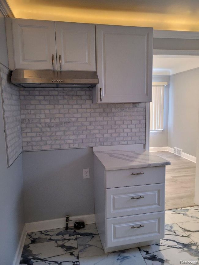 18609 Mansfield St, House other with 3 bedrooms, 2 bathrooms and null parking in Detroit MI | Image 24
