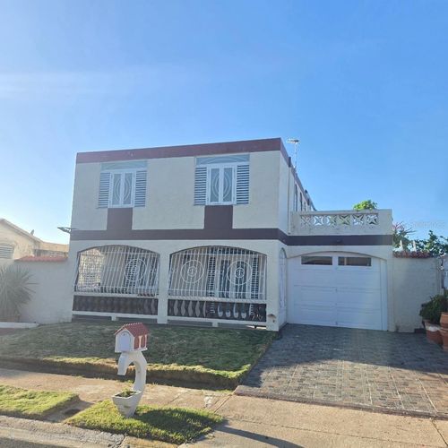 92 LEVITTOWN LAKES Calle Domingo Delgado, TOA BAJA, PR, 00949 | Card Image