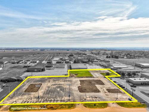 3705 Frontage Rd, Peru, IL, 61354-1111 | Card Image